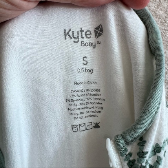 Kyte Baby Sleepsack Bamboo Wearable Blanket Soft‎ White Green TOG 0.5 Size Small - Picture 2 of 11
